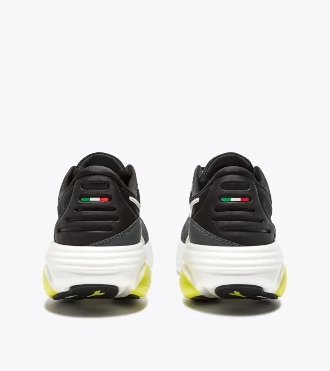 Atomo Star Zapatilla de running Made in Italy: ligereza y amortiguación Atomo Star Zapatilla de running Made in Italy: ligereza y amortiguación