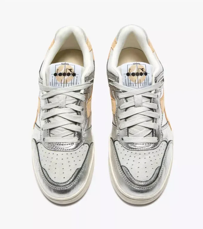 B.560 Metal S Zapatilla Heritage de cuero usada