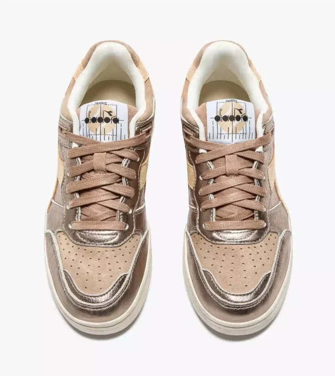 B.560 Metal S Zapatilla Heritage de cuero usada