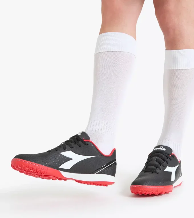 Bota de fútbol sala Pichichi 5 Tfr: suela específica para terrenos sintéticos/duros Bota de fútbol sala Pichichi 5 Tfr: suela específica para terrenos sintéticos/duros