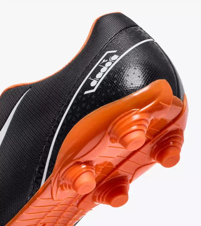 Botas de fútbol Pichichi 6 Mg14 para terreno firme