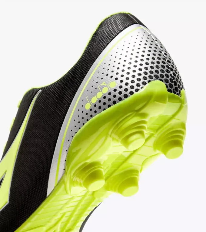 Botas de fútbol Pichichi 7 Mg14 para terreno firme