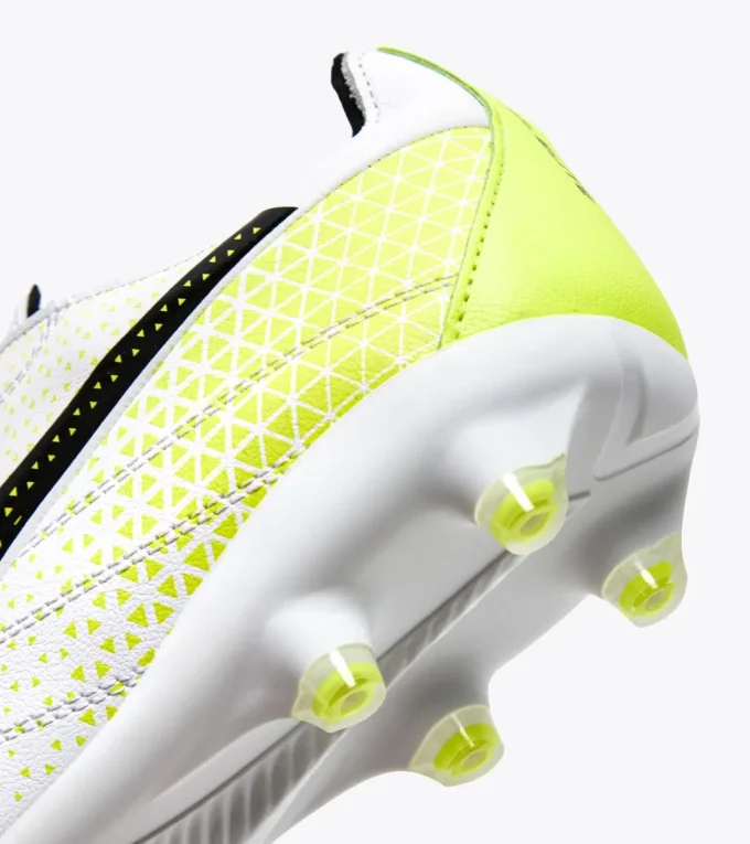 Brasil Elite Gr Lt Lp12 Botas de fútbol para terreno firme