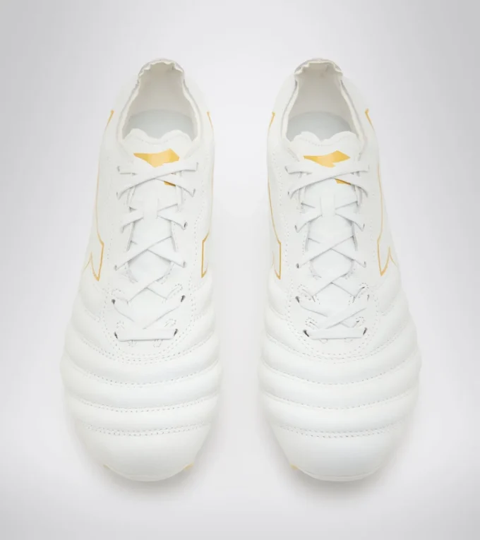 Brasil Elite Lt Lp12 Botas de fútbol para terreno firme