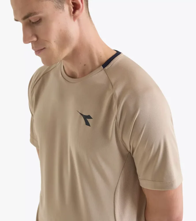 Camiseta de tenis Camiseta de tenis Camiseta de tenis Camiseta de tenis