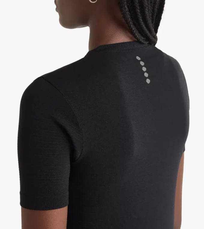 Camiseta L. Ss Stratouno Camiseta técnica para el control de la temperatura – Running Camiseta L. Ss Stratouno Camiseta técnica para el control de la temperatura – Running
