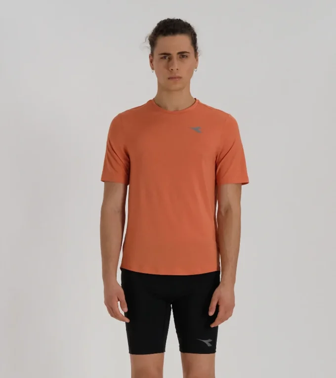 Camiseta Tech Run Crew de manga corta Camiseta de running de alto rendimiento