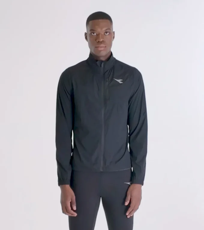 Chaqueta cortavientos plegable Chaqueta cortavientos plegable – Running