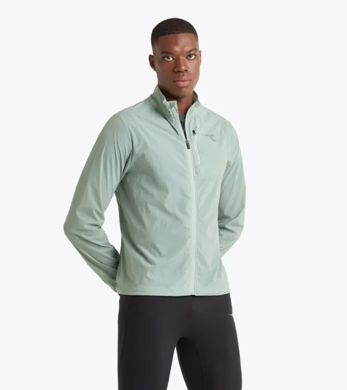 Chaqueta cortavientos plegable Chaqueta cortavientos plegable – Running