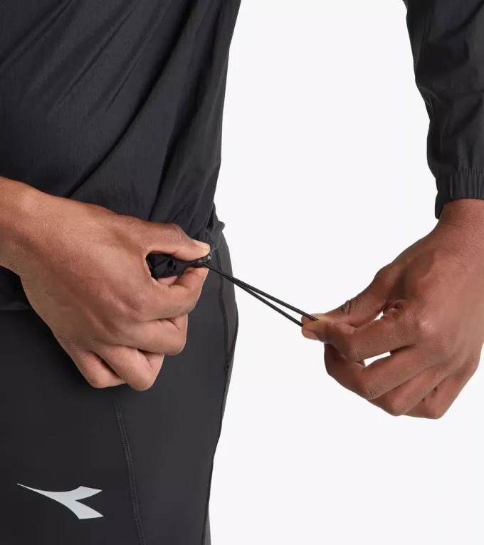 Chaqueta cortavientos plegable Chaqueta cortavientos plegable – Running