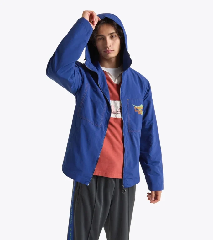 Chaqueta Legacy Chaqueta cortavientos con capucha Legacy – Fabricada en Italia Chaqueta Legacy Chaqueta cortavientos con capucha Legacy – Fabricada en Italia
