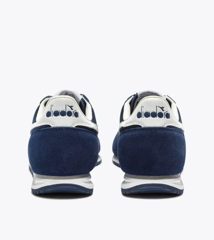 Cross Zapatilla baja de ante Cross Zapatilla baja de ante