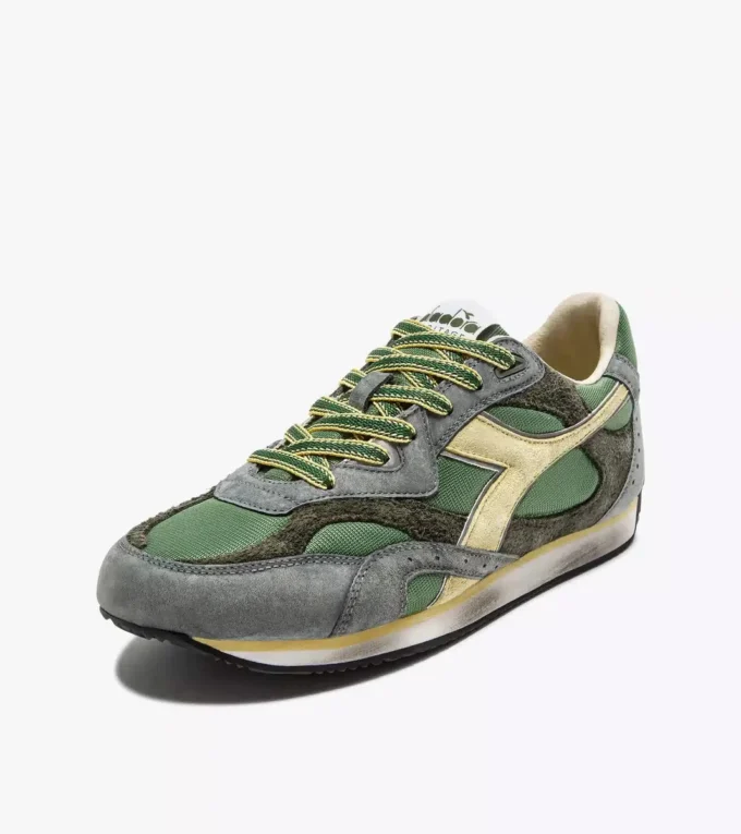 Equipe Revenge Used Zapatilla Heritage de perfil bajo