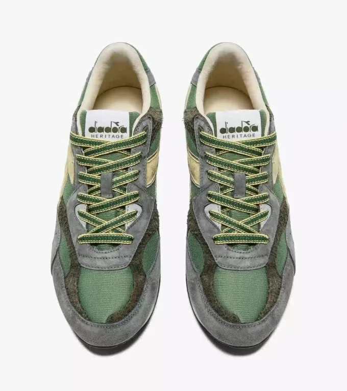 Equipe Revenge Used Zapatilla Heritage de perfil bajo