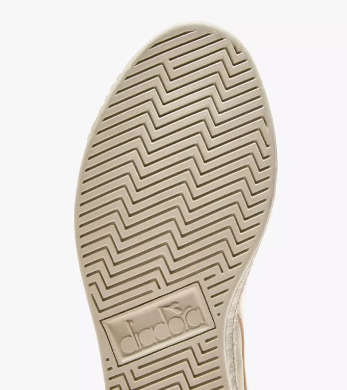 Game L Tachuelas enceradas bajas Wn Zapatillas deportivas de cuero Game L Tachuelas enceradas bajas Wn Zapatillas deportivas de cuero