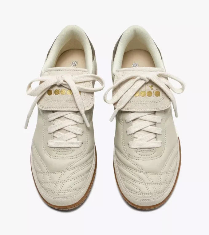Gold Indoor Metal Zapatillas de cuero estilo terraza Gold Indoor Metal Zapatillas de cuero estilo terraza