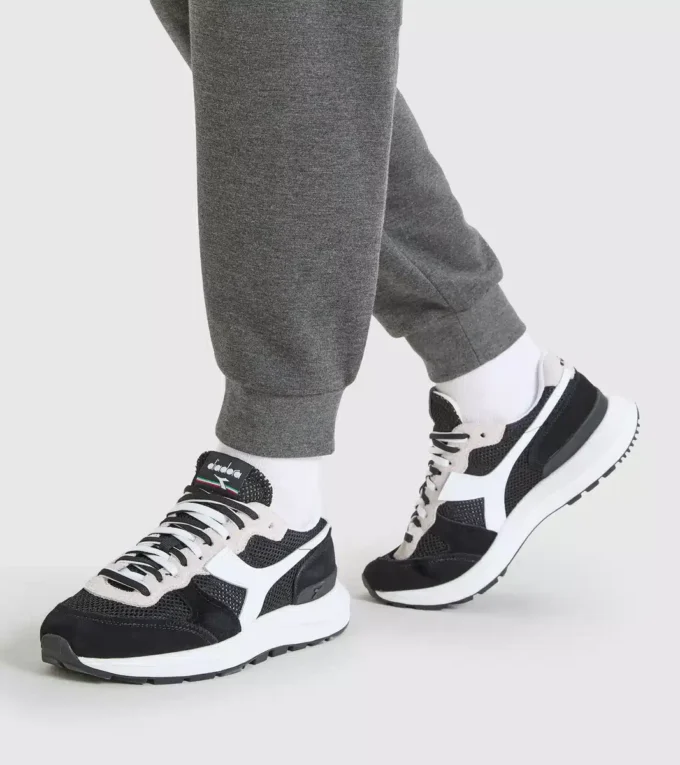 Kmaro 42 Suede Mesh Zapatillas deportivas – Unisex Kmaro 42 Suede Mesh Zapatillas deportivas – Unisex