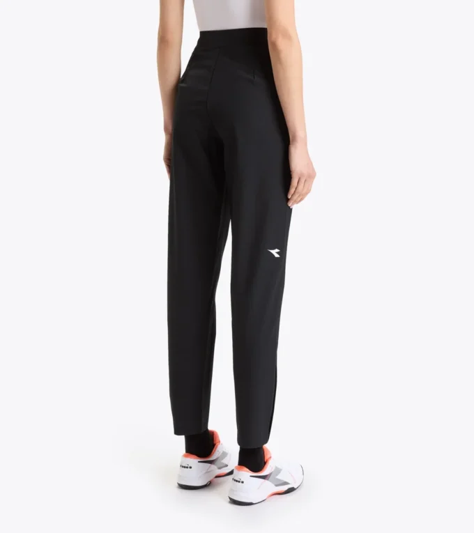 L. Pantalones Pantalones de tenis L. Pantalones Pantalones de tenis