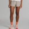 L. Super Light Split Shorts 2.5 2.5» pantalones cortos de carrera – Tejido ligero Coolcore L. Super Light Split Shorts 2.5 2.5» pantalones cortos de carrera – Tejido ligero Coolcore