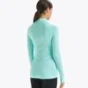 L. Turtle Neck Act Camiseta de entrenamiento de manga larga