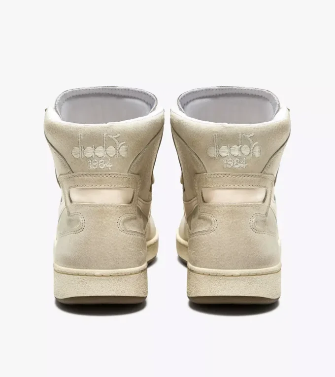 Mi Basket Suede Zapatilla Heritage usada – Unisex
