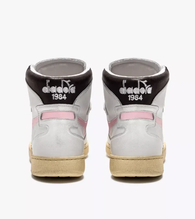 Mi Basket Zapatilla Heritage usada – Unisex Mi Basket Zapatilla Heritage usada – Unisex