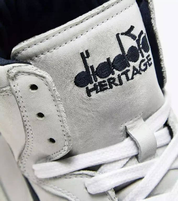 Mi Basket Zapatilla Heritage usada – Unisex