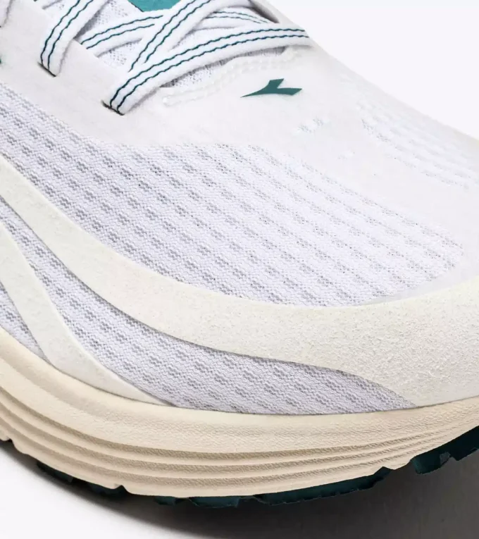 Mythos Blushield 9 Vortice Zapatilla de running: amortiguación y protección