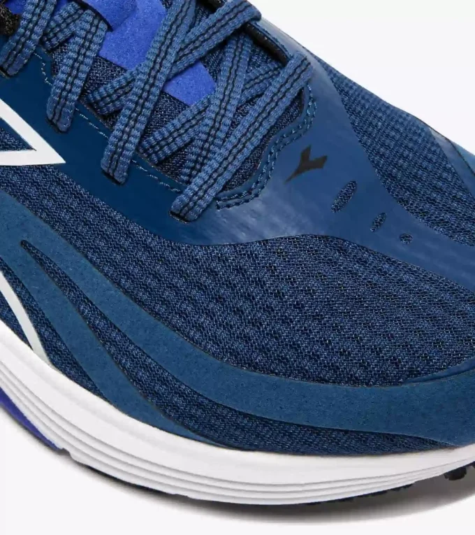 Mythos Blushield 9 Vortice Zapatilla de running: amortiguación y protección