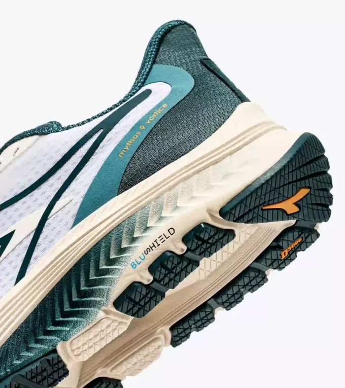Mythos Blushield 9 Vortice Zapatilla de running: amortiguación y protección