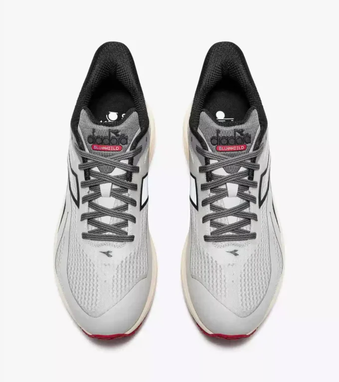 Mythos Blushield 9 Vortice Zapatilla de running: amortiguación y protección