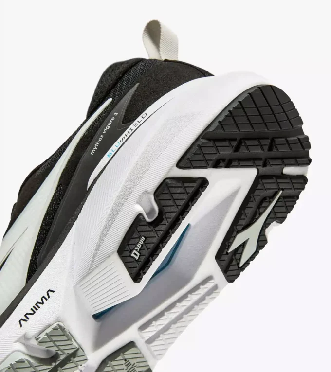 Mythos Blushield Vigore 3 Wide W Zapatilla de running con horma ancha: estabilidad y protección