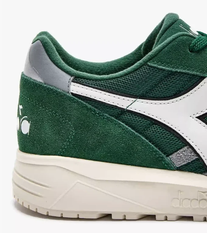 N902 Ante peludo Zapatillas deportivas – Unisex