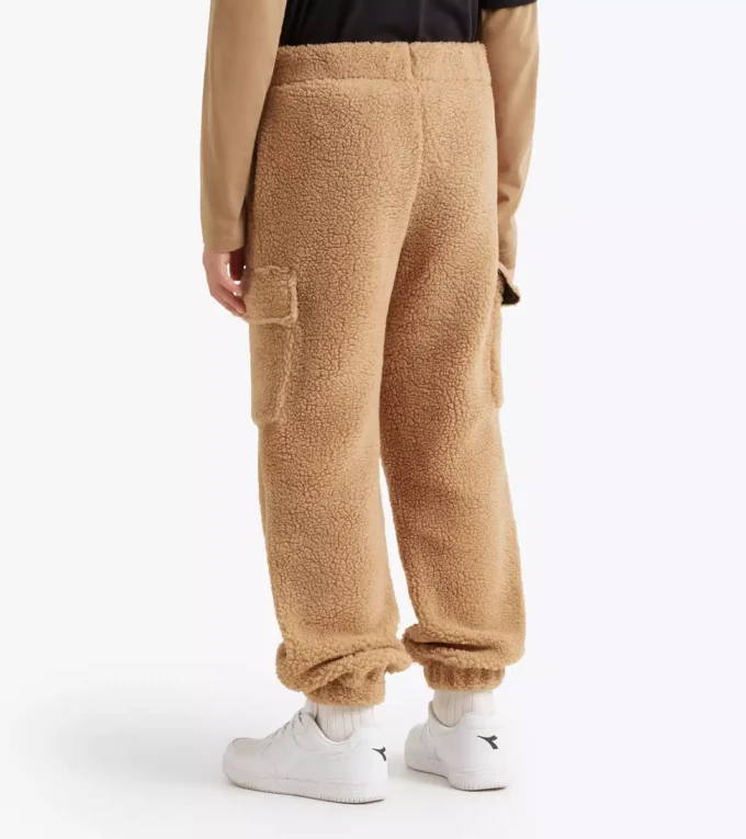 Pantalones jogger Friendly Team Pantalones jogger de pelo ecológico – Niños Pantalones jogger Friendly Team Pantalones jogger de pelo ecológico – Niños