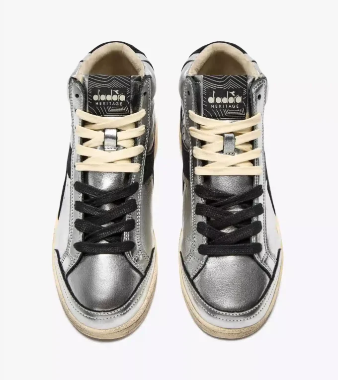 Prestige High Metal Zapatilla Heritage usada fabricada en piel Prestige High Metal Zapatilla Heritage usada fabricada en piel