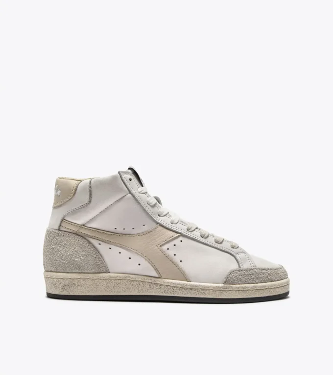 Prestige High Zapatilla Heritage de uso intensivo fabricada en piel Prestige High Zapatilla Heritage de uso intensivo fabricada en piel