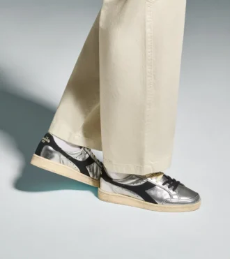 Prestige Metal Used Zapatilla Heritage fabricada en piel