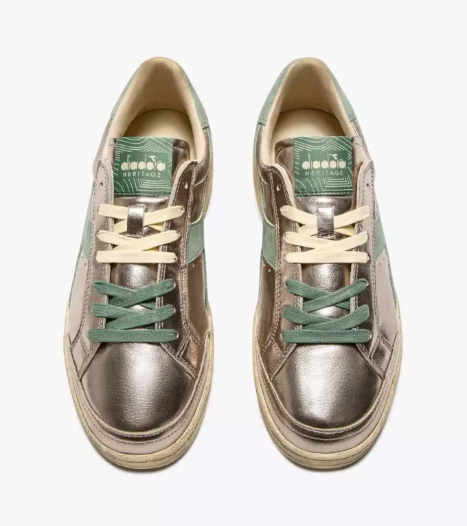 Prestige Metal Used Zapatilla Heritage fabricada en piel Prestige Metal Used Zapatilla Heritage fabricada en piel