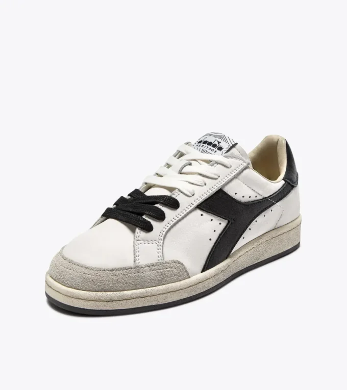 Prestige Used Zapatillas Heritage fabricadas en piel Prestige Used Zapatillas Heritage fabricadas en piel