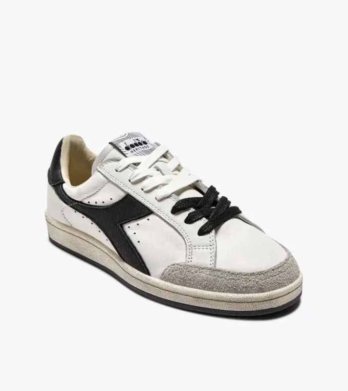 Prestige Used Zapatillas Heritage fabricadas en piel Prestige Used Zapatillas Heritage fabricadas en piel