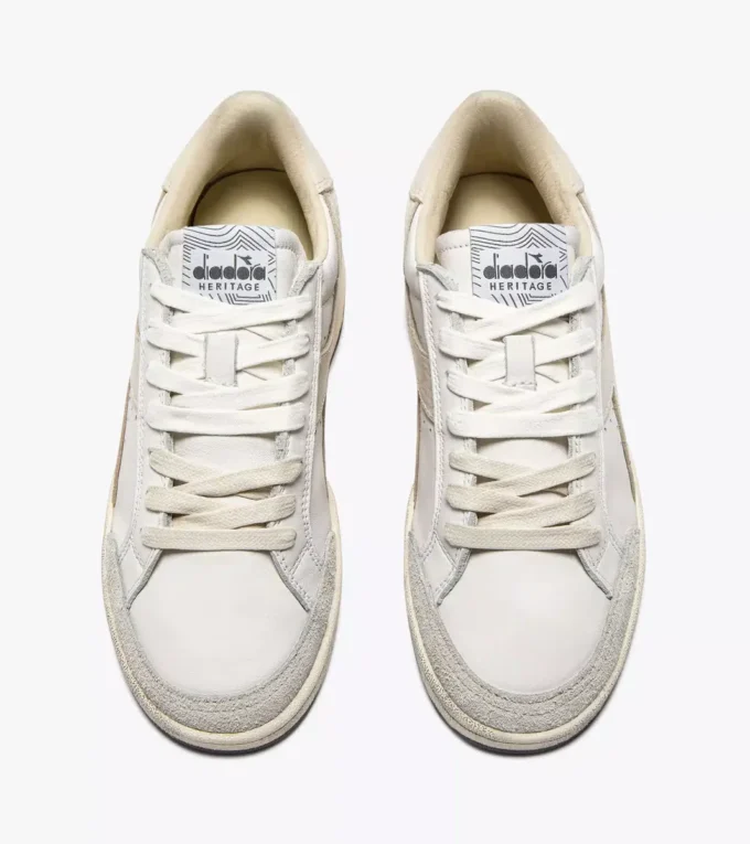 Prestige Used Zapatillas Heritage fabricadas en piel Prestige Used Zapatillas Heritage fabricadas en piel
