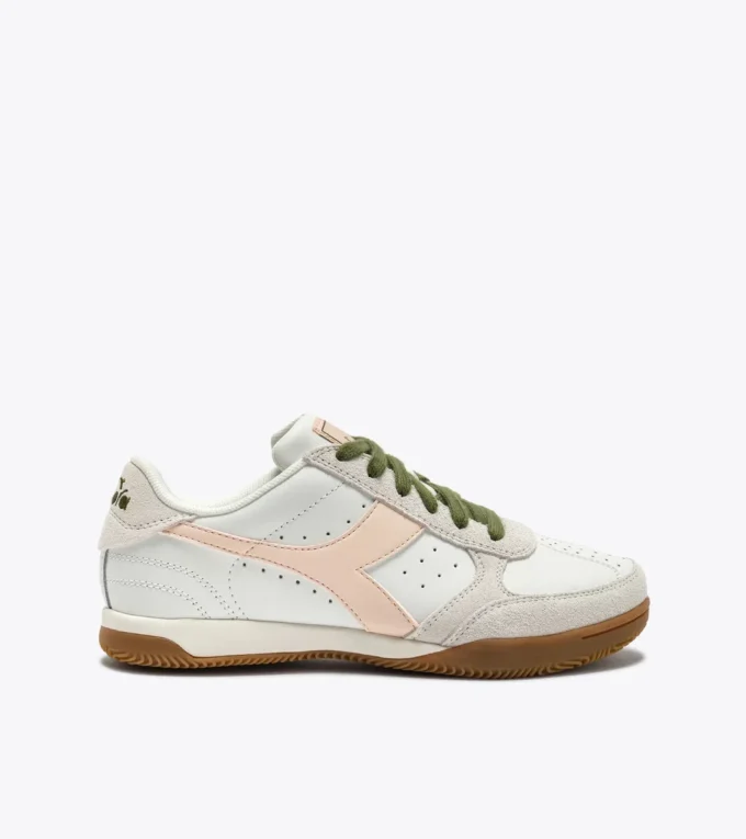 Seúl Zapatillas de cuero inspiradas en las terrazas interiores Seúl Zapatillas de cuero inspiradas en las terrazas interiores