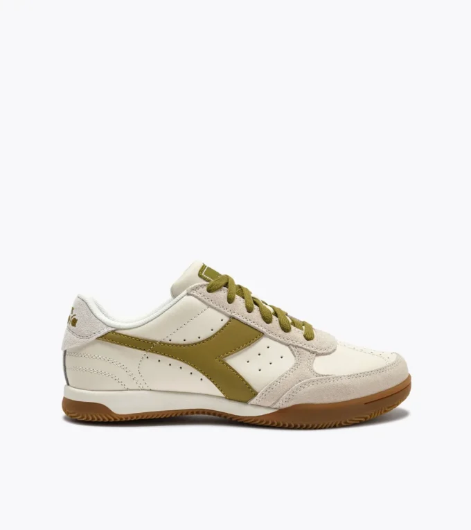 Seúl Zapatillas de cuero inspiradas en las terrazas interiores Seúl Zapatillas de cuero inspiradas en las terrazas interiores