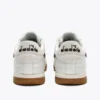 Seúl Zapatillas de cuero inspiradas en las terrazas interiores Seúl Zapatillas de cuero inspiradas en las terrazas interiores