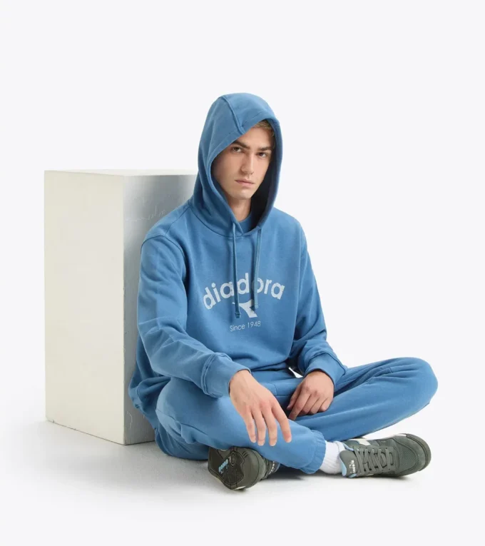 Sudadera con capucha Athl. Logo Hoodie – Unisex Sudadera con capucha Athl. Logo Hoodie – Unisex