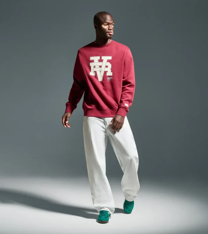 Sudadera Crew Run Valley Sudadera de cuello redondo inspirada en el estilo universitario – Run Valley Sudadera Crew Run Valley Sudadera de cuello redondo inspirada en el estilo universitario – Run Valley