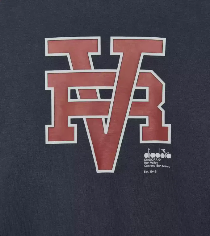 Sudadera Crew Run Valley Sudadera de cuello redondo inspirada en el estilo universitario – Run Valley Sudadera Crew Run Valley Sudadera de cuello redondo inspirada en el estilo universitario – Run Valley