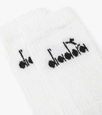 U.Mid Socks 3-Pcs Pack Paquete de calcetines medios – Tres pares – Unisex