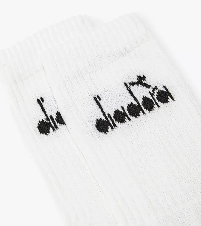 U.Mid Socks 3-Pcs Pack Paquete de calcetines medios – Tres pares – Unisex