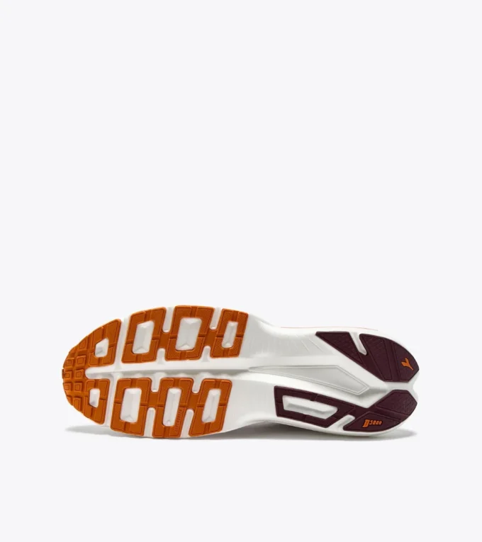 Zapatilla de running Frequenza 2: ligereza y reactividad